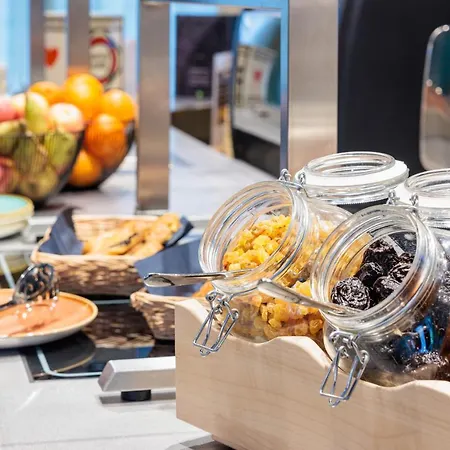Ibis Styles Отель