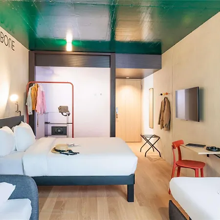 Ibis Styles מלון 3*