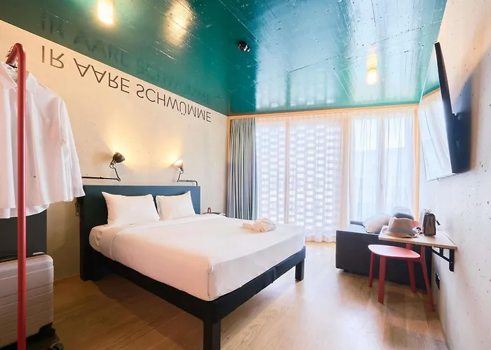 ホテル Ibis Styles 3*